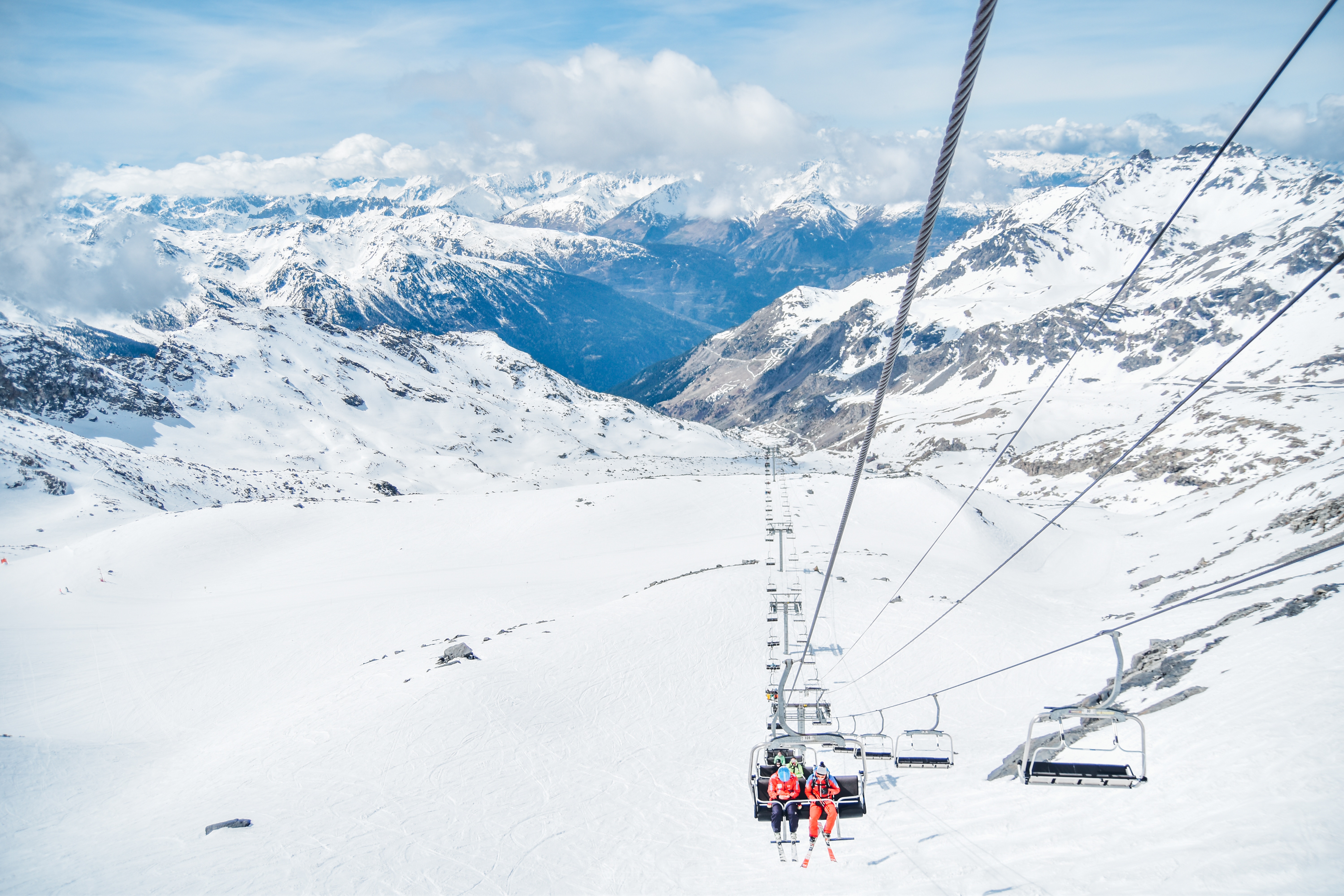 Skiing