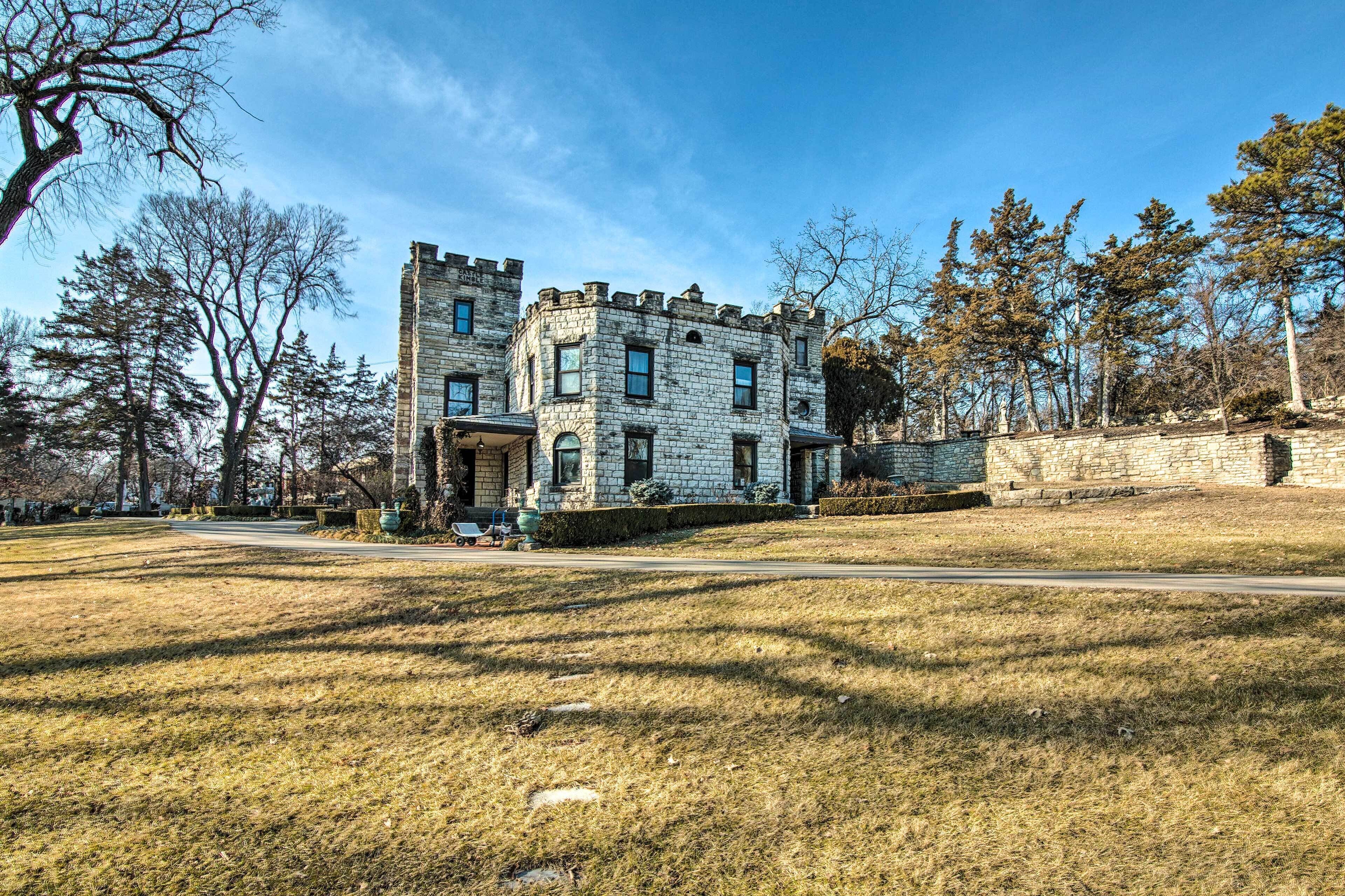 Historic Guest House on Castle Kimble Estate
