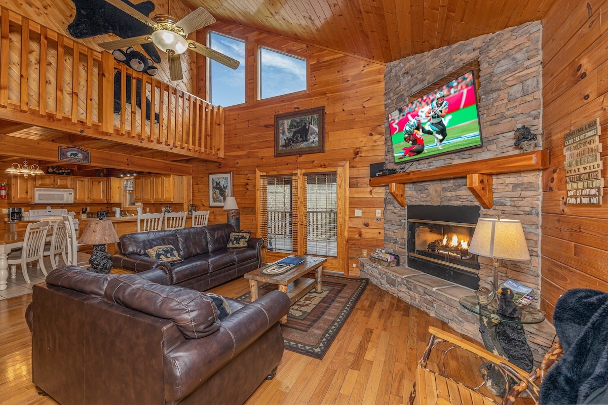 Bearadise Lodge in Pigeon Forge